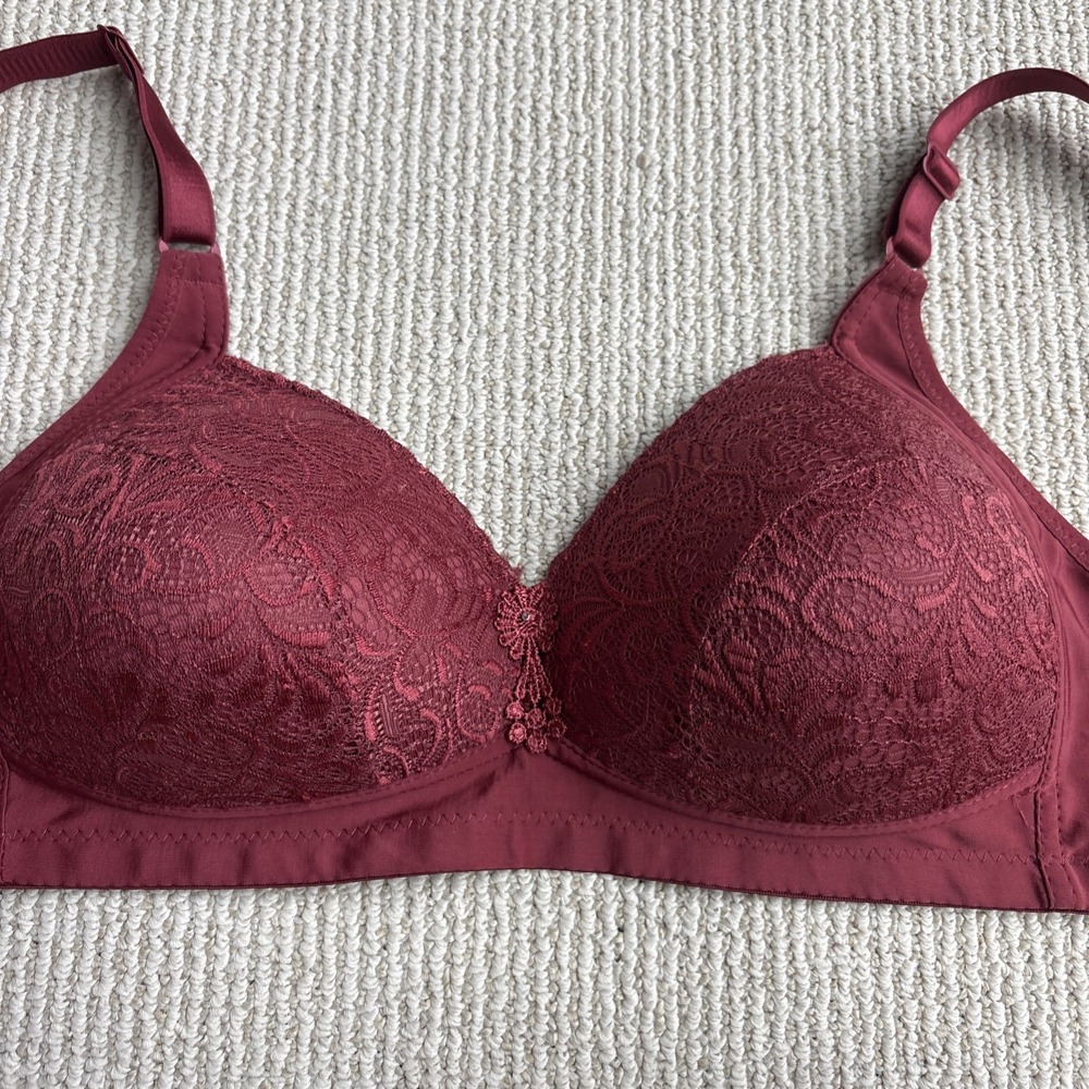 Prima Valentina Bra Woman Size 38D Red Wireless molded cup lace